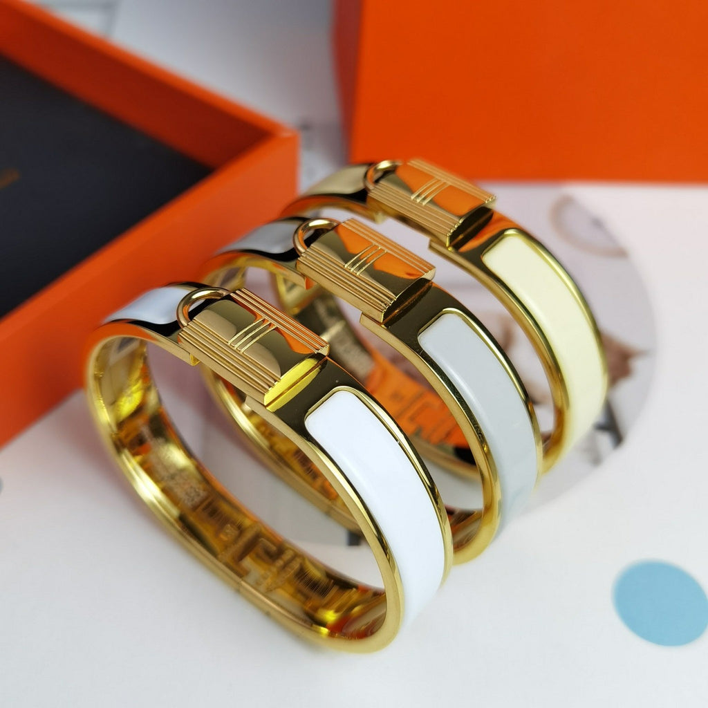 Hermes Clic Cadenas White Bracelet